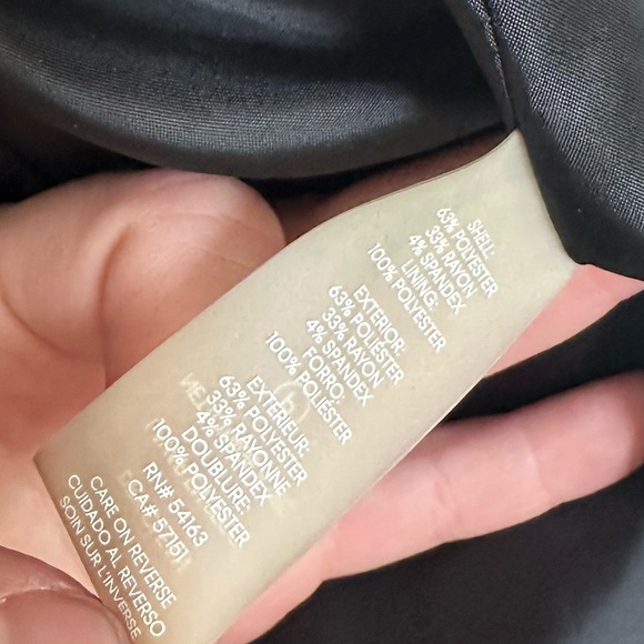 Black Button Up Petite Blazer Calvin Klein - Picture 13 of 13